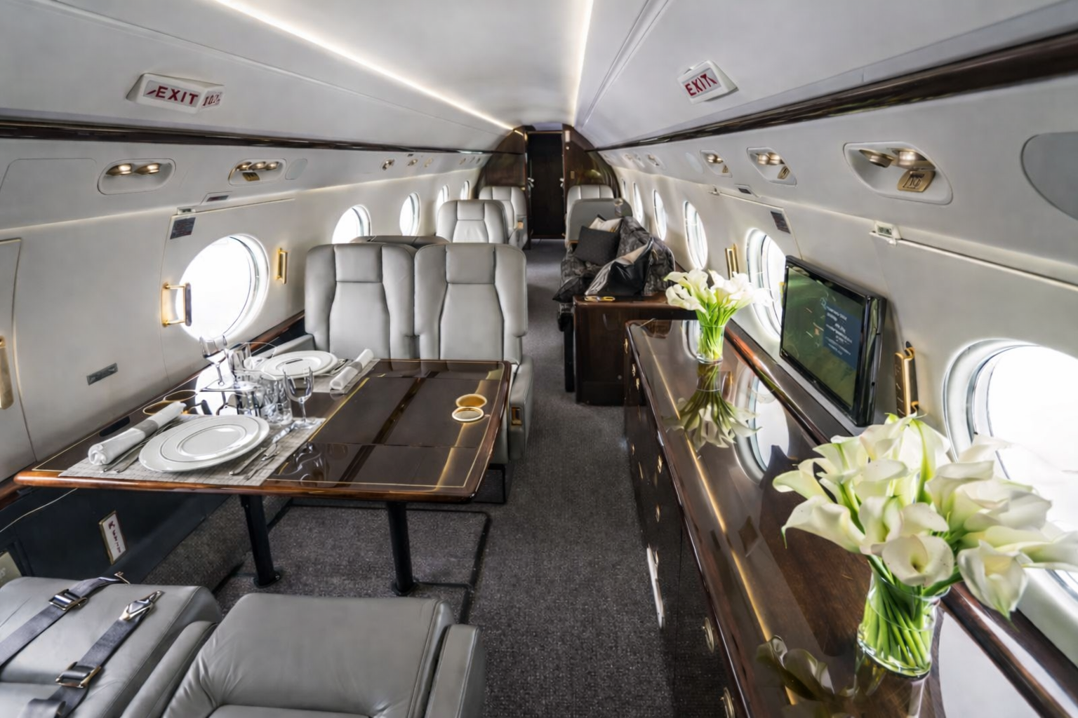 Cabin In-Flight Dining